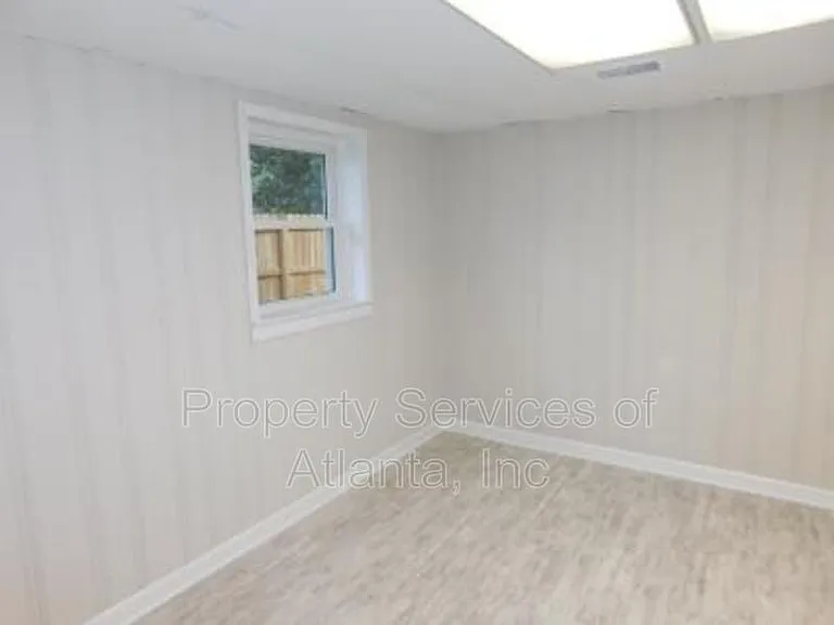 2980 Prince Howard Dr — Photo 17