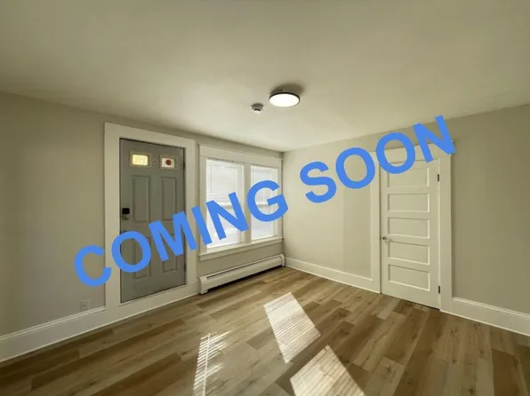 55 Henriette St #4, Manchester, NH 03102