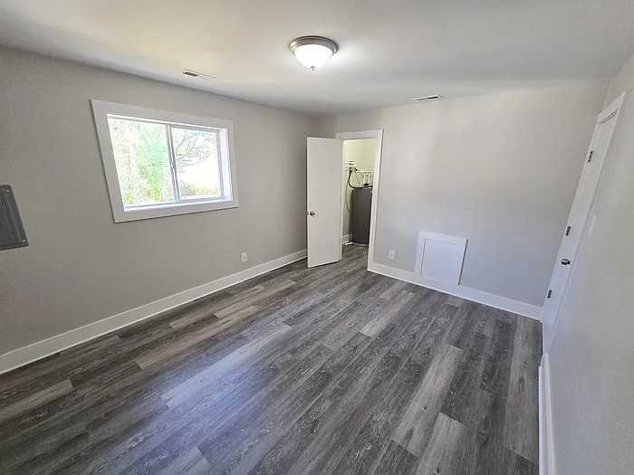 9600 11th Bay St #7 — Photo 9