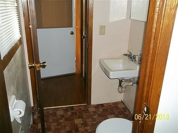 2nd image of 101 Mayfair Dr