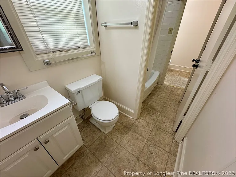 2601 N Roberts Ave #2D — Photo 18