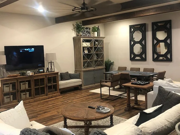5100 FM 690 — Photo 8