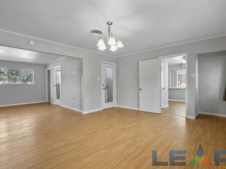 1917 Jacqueline Dr — Photo 15