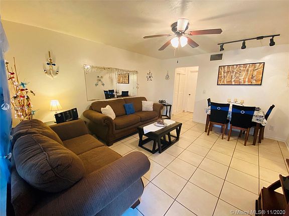 4th image of 1050 Atlantic Shores Blvd APT 108