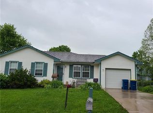 609 Younger St, Kearney, MO 64060
