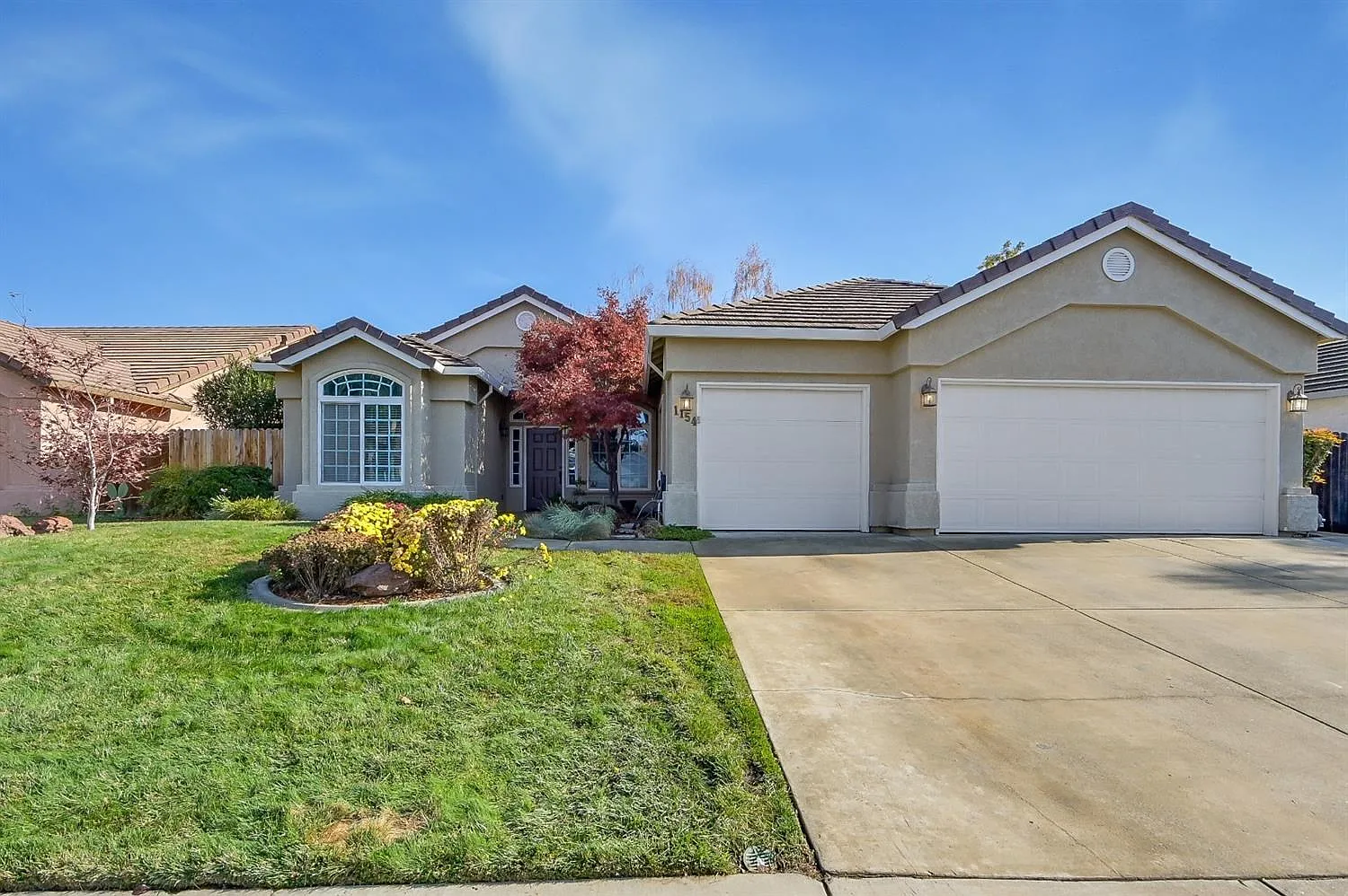1154 Portola Valley Rd photo 1