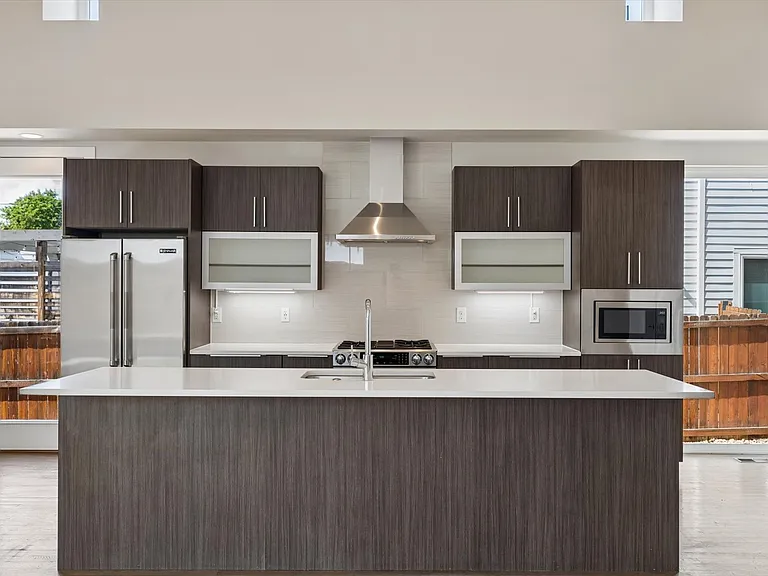 3215 S Dahlia St — Photo 17