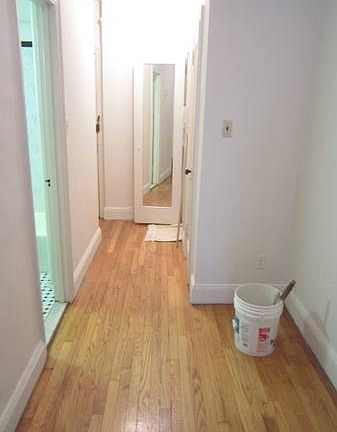 2nd image of 220 E 52nd St