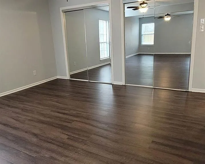 9614 Charter Ridge Dr — Photo 24