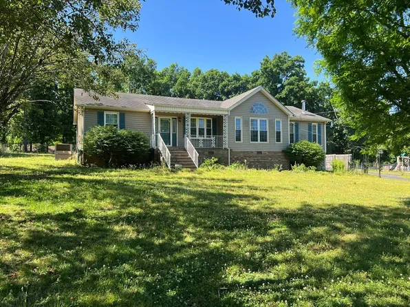 158 September Dr, La Vergne, TN 37086