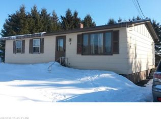 9 Manchester Ct, Presque Isle, ME 04769