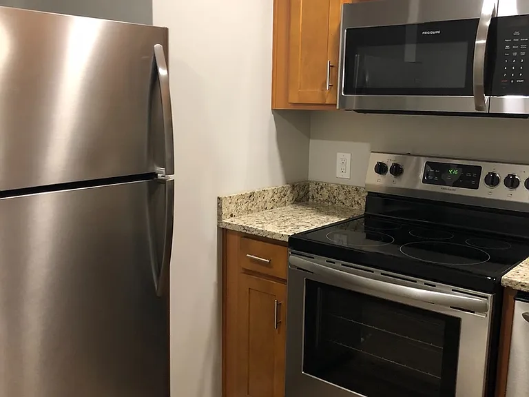 Park Place Apartments — Photo 26