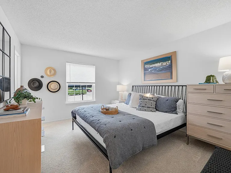 Citation Club Apartments — Photo 12