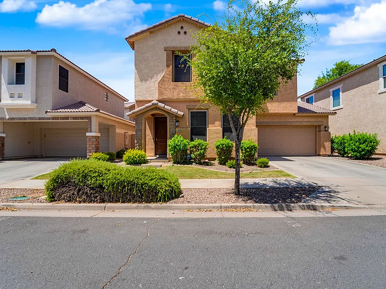 4036 E Carla Vista Dr — Photo 46