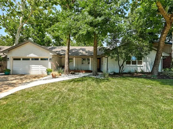 2105 NW 59th Pl, Oklahoma City, OK 73112