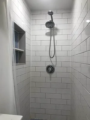 Rented by Irene Mihalios, LREB | media 23