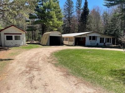 1356 Drager Rd, Eagle River, WI, 54521