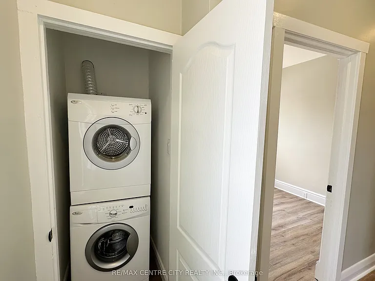 81 Curtis St #3 — Photo 15