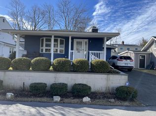 2 Garden Dr, Rye, NY 10580