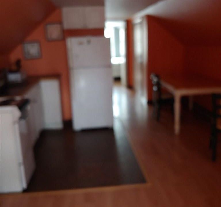 1st image of 14 Bowman St #6
