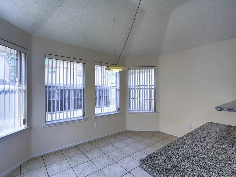 1226 Berrystone Trl — Photo 14
