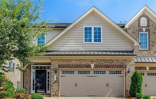 721 Piedmont Crossing Dr Photo 1