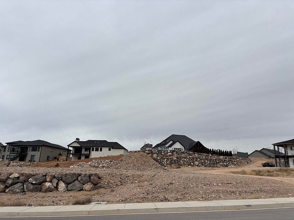 1st image of 1894 S Hidden Canyon Rd