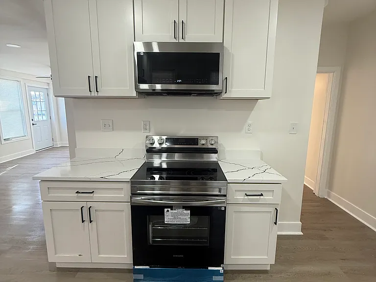 808 Winston Ave — Photo 5