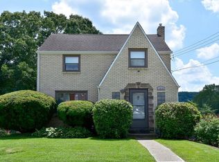 1416 White Oak Dr, Verona, PA 15147