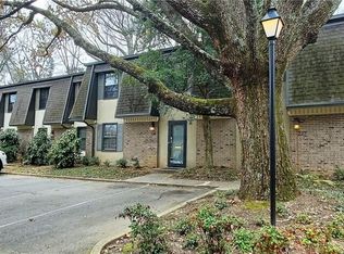 226 Triumph Dr NW, Atlanta, GA 30327