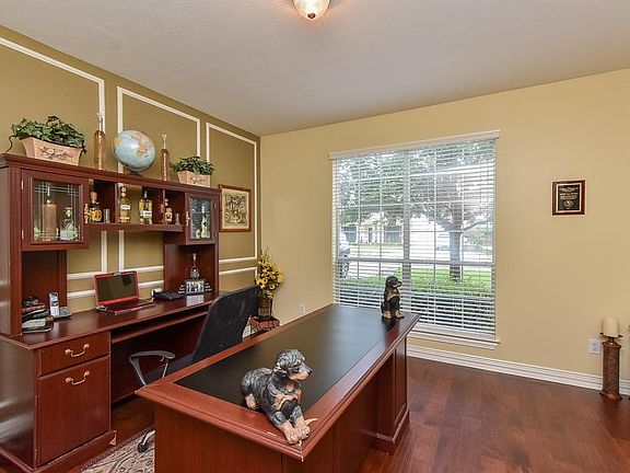 5th image of 21615 Country Club Green Dr