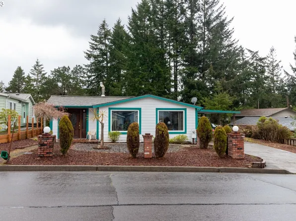 2264 12th St, Florence, OR 97439