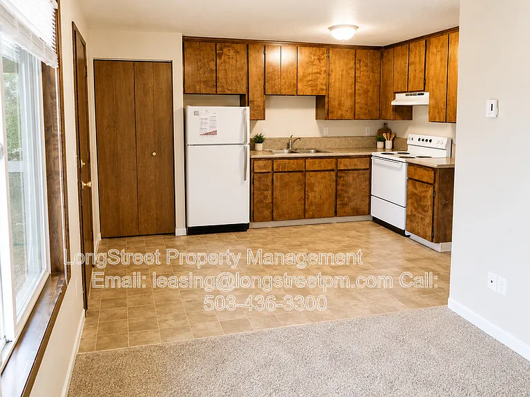 2615 NW Harrison Blvd #5 — Photo 8