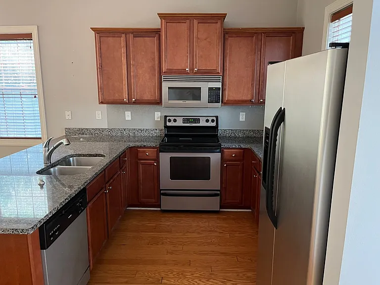 4822 Exton Park Loop — Photo 3