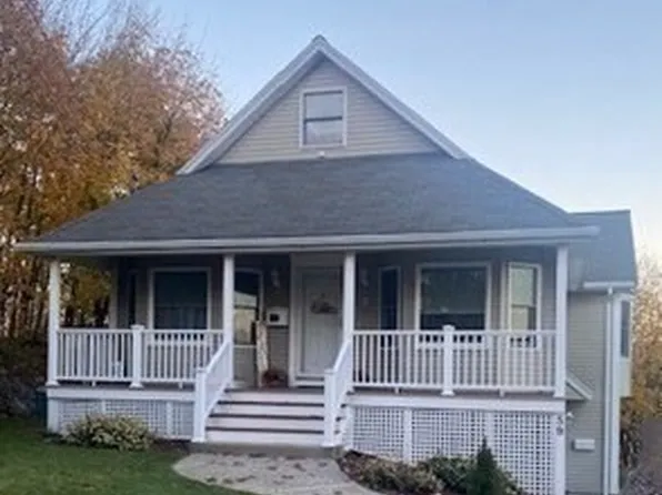 59 Walnut St, Revere, MA 02151