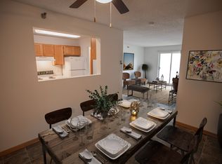 2005 Jefferson Rd #2005-2-215, Northfield, MN 55057