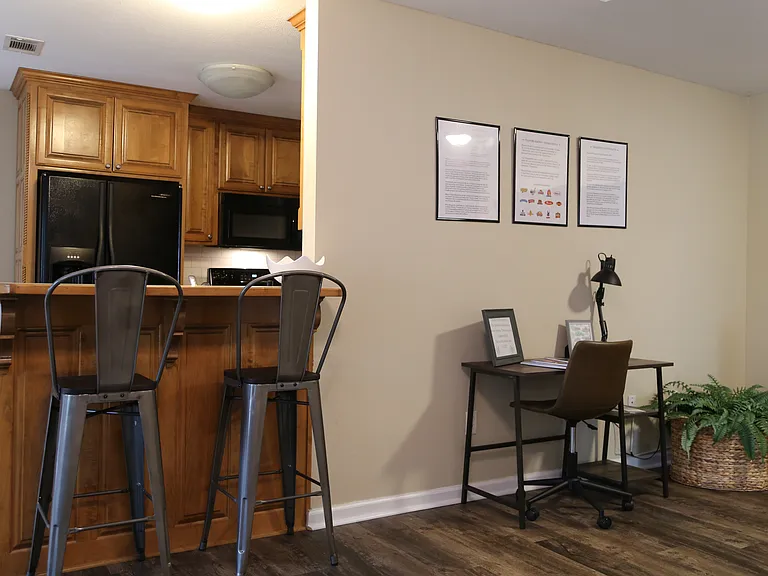 103 Grove Pointe Dr — Photo 10