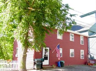 24 Summer St #13, Marblehead, MA 01945