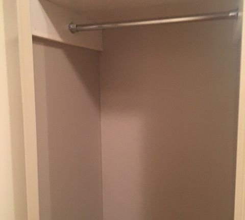 5th image of 189 Meserole St #1B