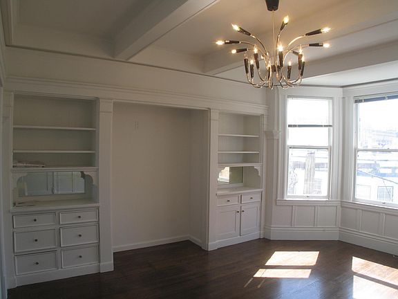2nd image of 210 Ivy St #210