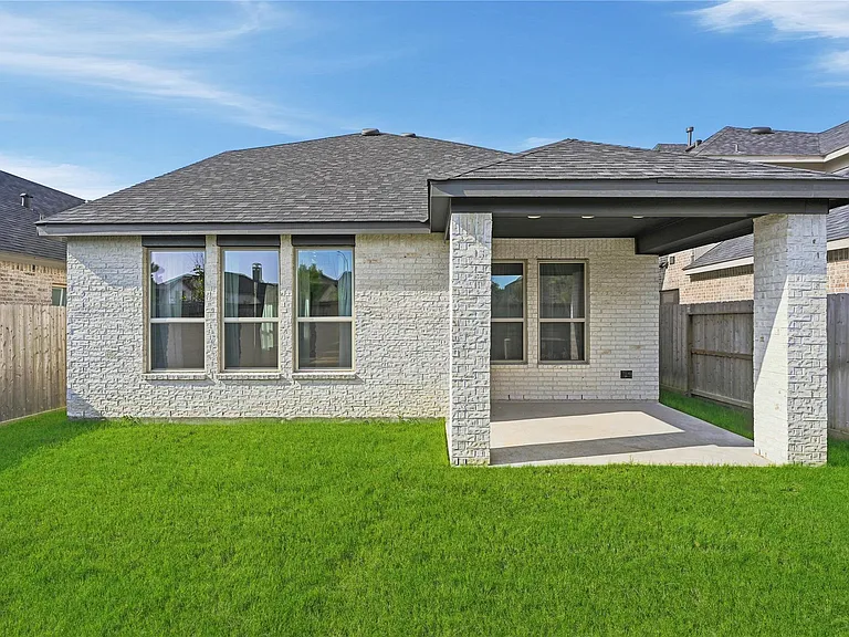 29821 Ellwood Ln — Photo 35