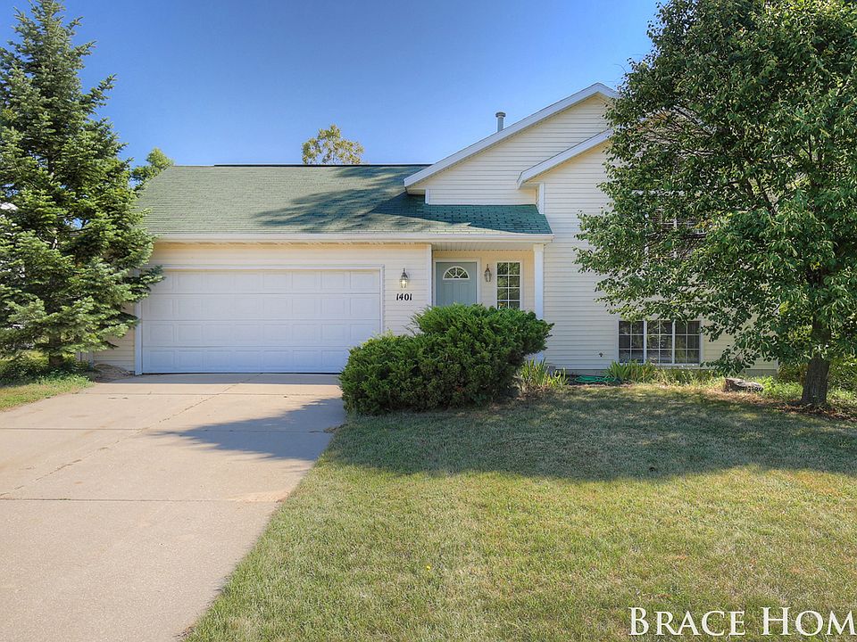 1st image of 1401 Bentree Dr SE