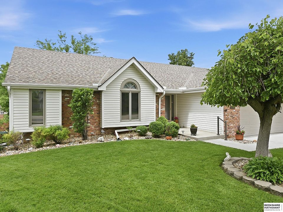 1st image of 10410 Jefferson Cir
