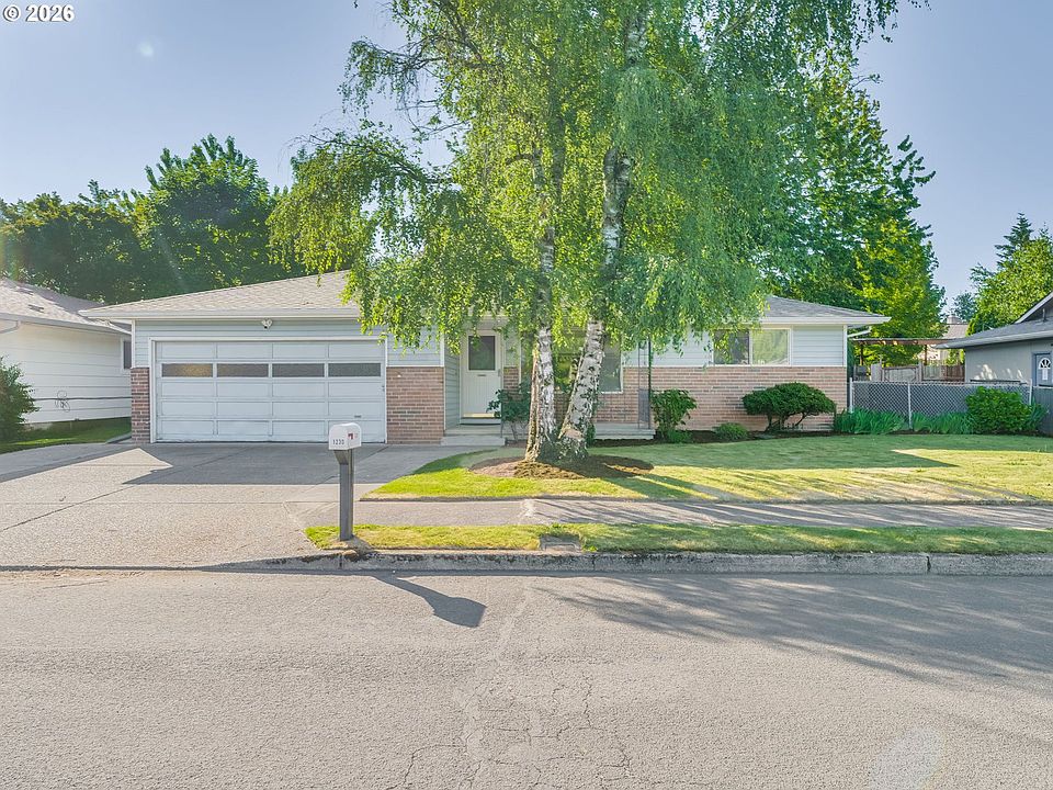 1st image of 1230 SE 214th Ave