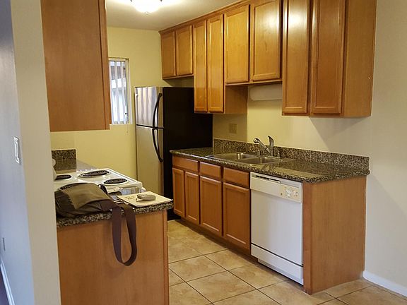 5th image of 559 E Madison Ave Unit 107