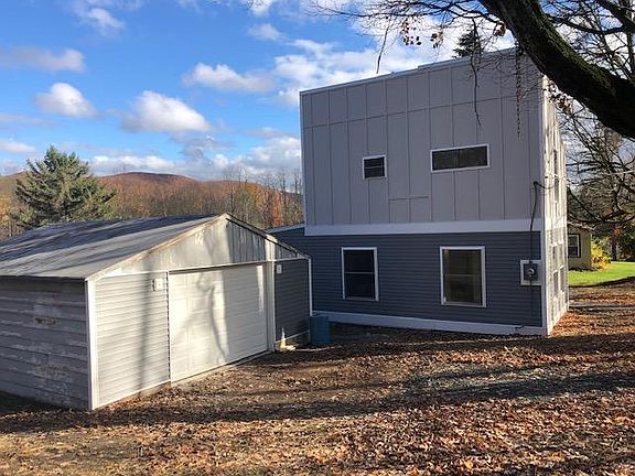 4th image of 40 Valley View Rd