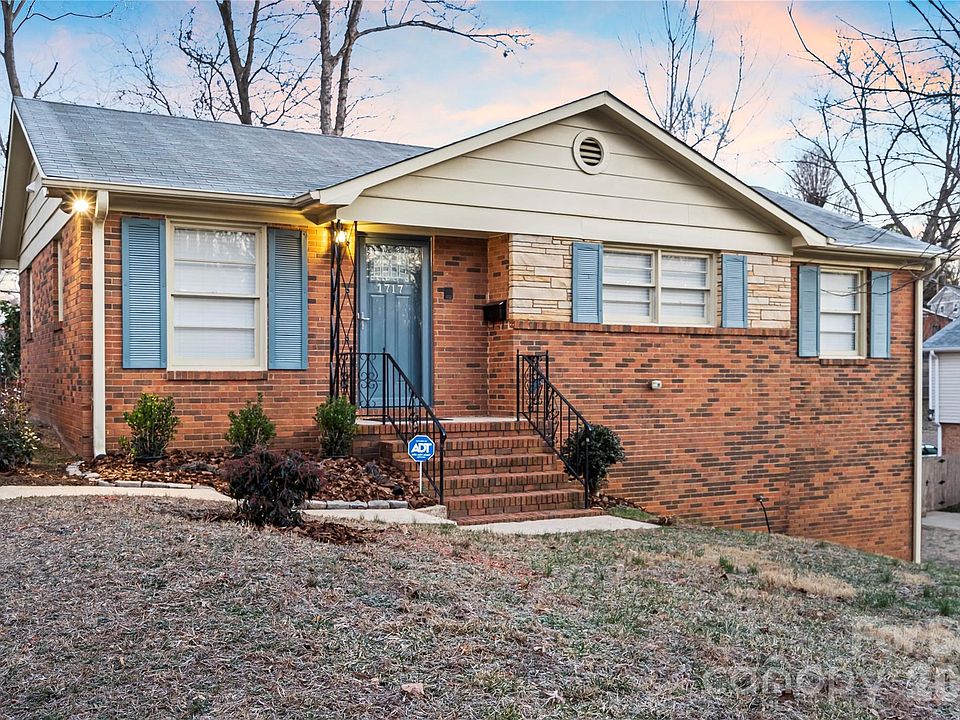 1st image of 1717 Woodvalley Dr