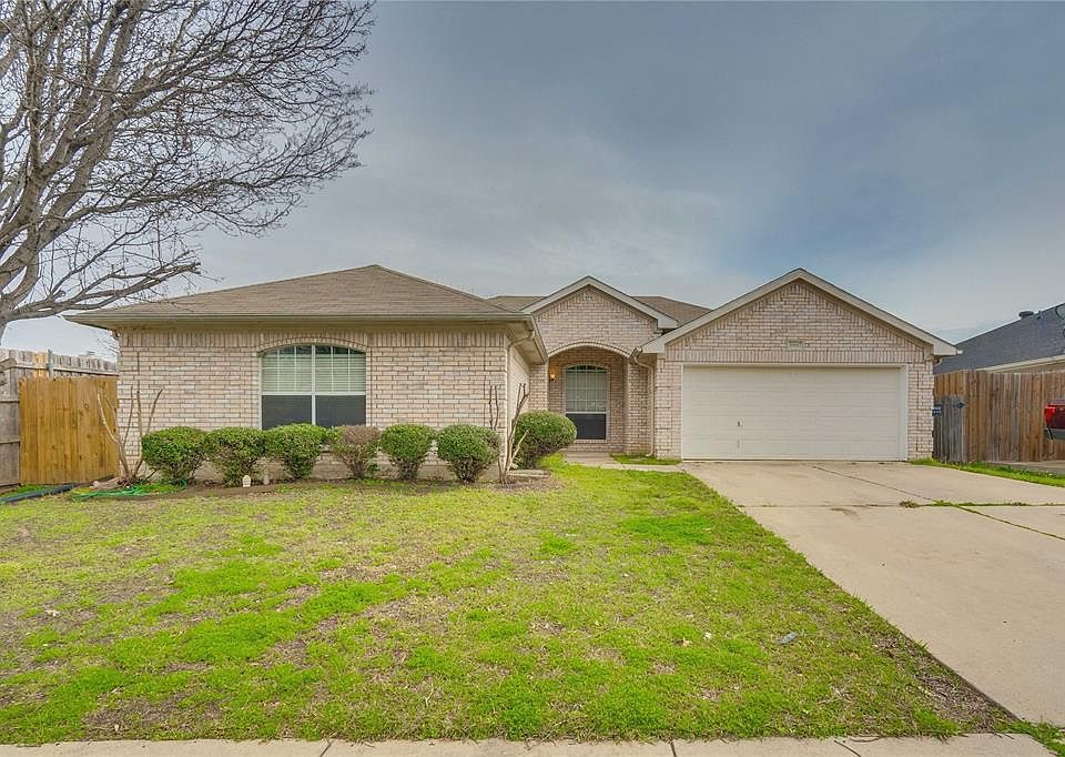 1st image of 5907 Summerfield Dr