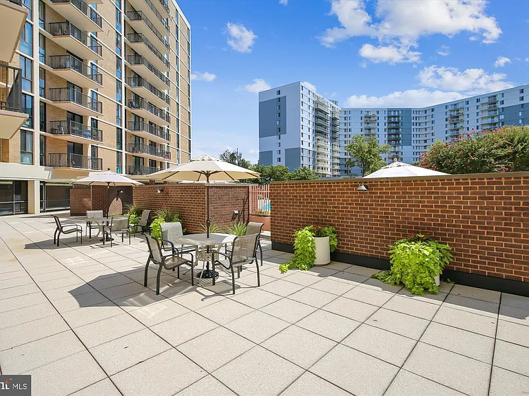 6800 Fleetwood Rd #1004 — Photo 23
