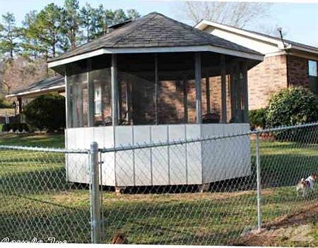 5th image of 152 Cove Cir